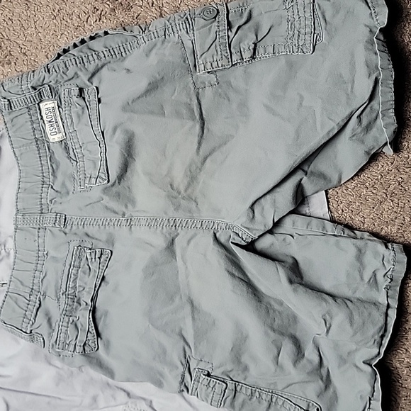 Oshkosh Bgosh Boys Cotton Gray Cargo Shorts Size 7 / 8 Bundle 2 Pair - Picture 5 of 11